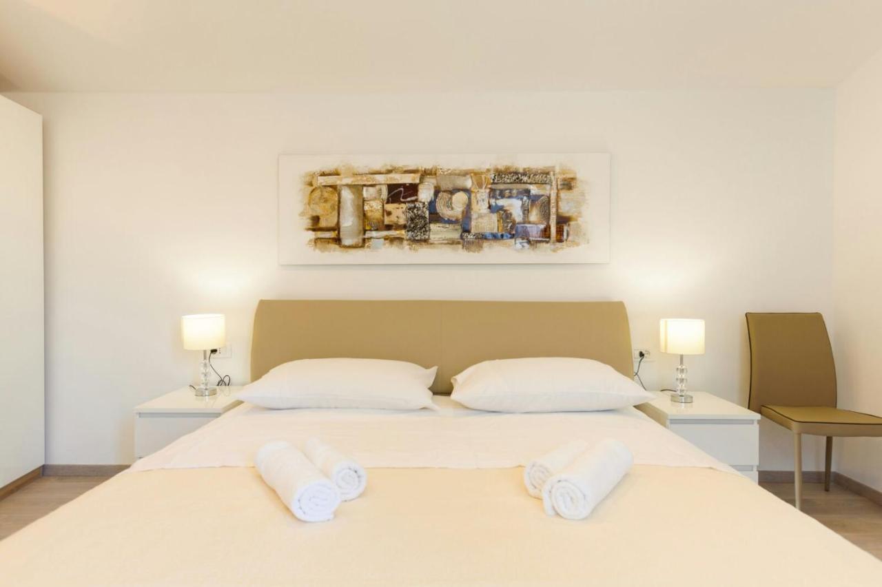 Apartments & Room Libar Split Exterior foto